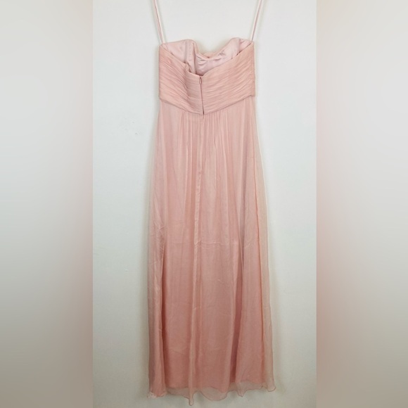 Amsale powder pink silk crinkle chiffon strapless dress with rosette detail. 4 - Picture 6 of 8